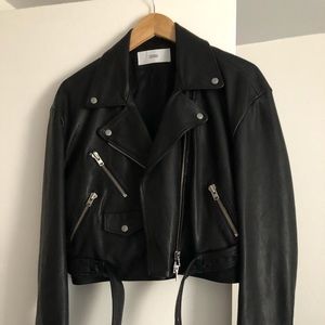 Closed leather jacket